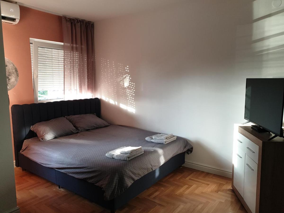 TiTo Apartment Beograd Ngoại thất bức ảnh